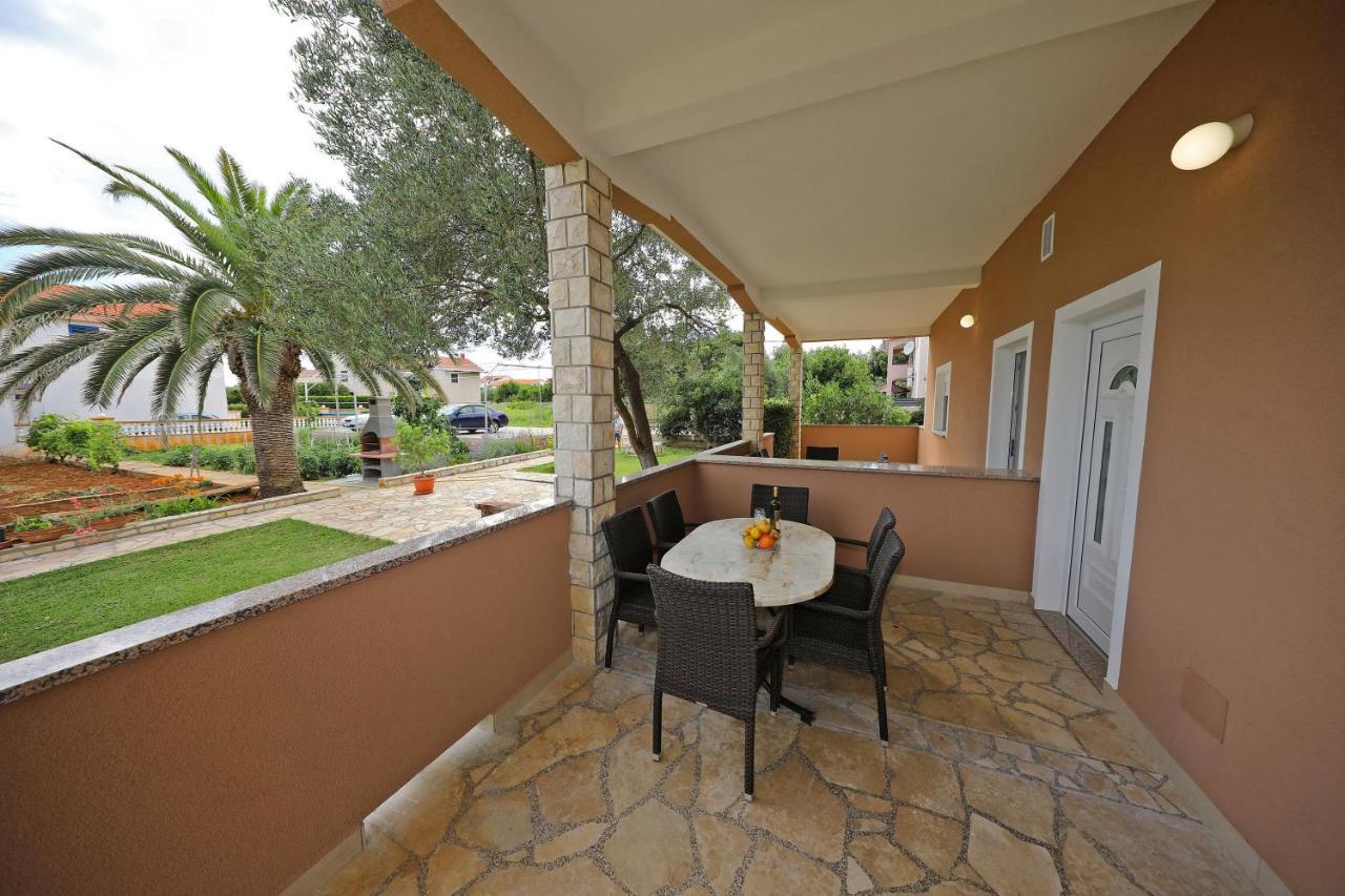 Apartmani Rudi Vir Buitenkant foto