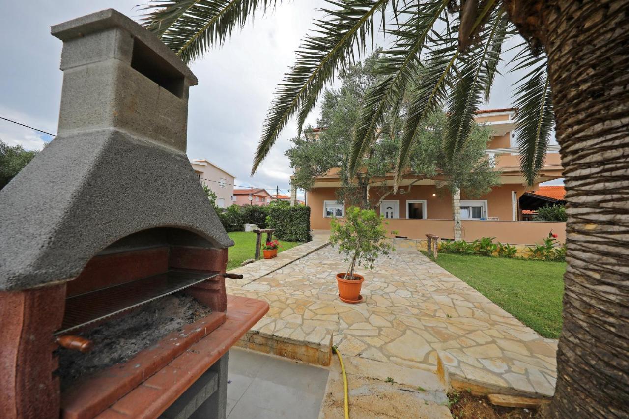 Apartmani Rudi Vir Buitenkant foto