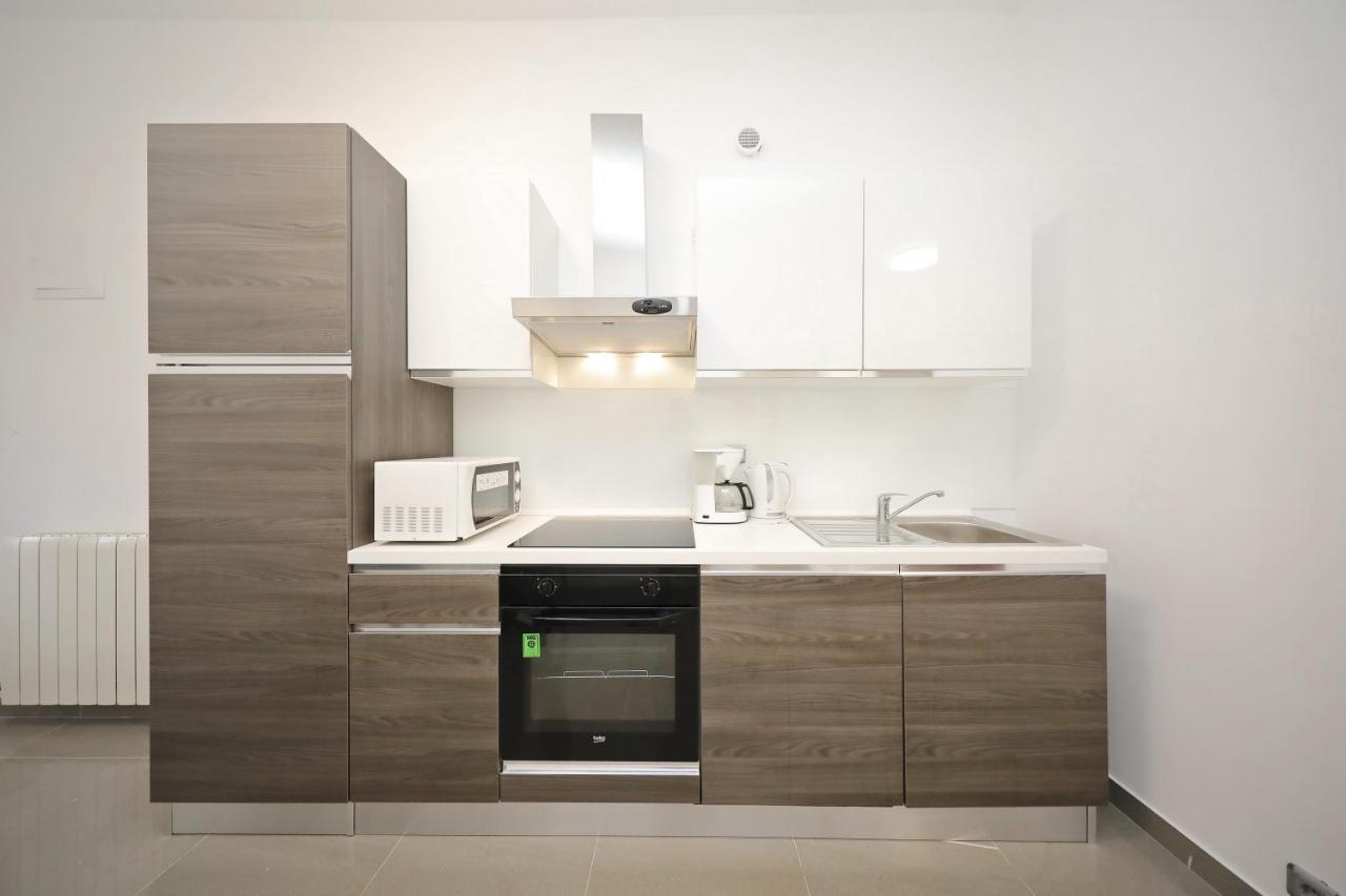 Apartmani Rudi Vir Buitenkant foto